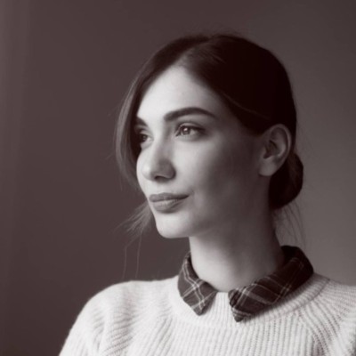 Emilija Blagojevic — Autorka kasinového obsahu
